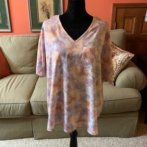 Jodifl Top - soft colors of lavender, peach and blue.